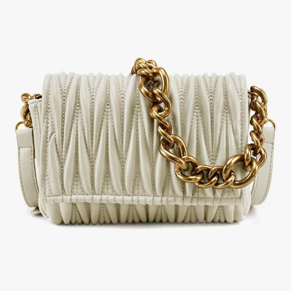 Handbags - Elegant Cream Quilted Chain Bag